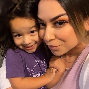 Meet your Posher, Pearla